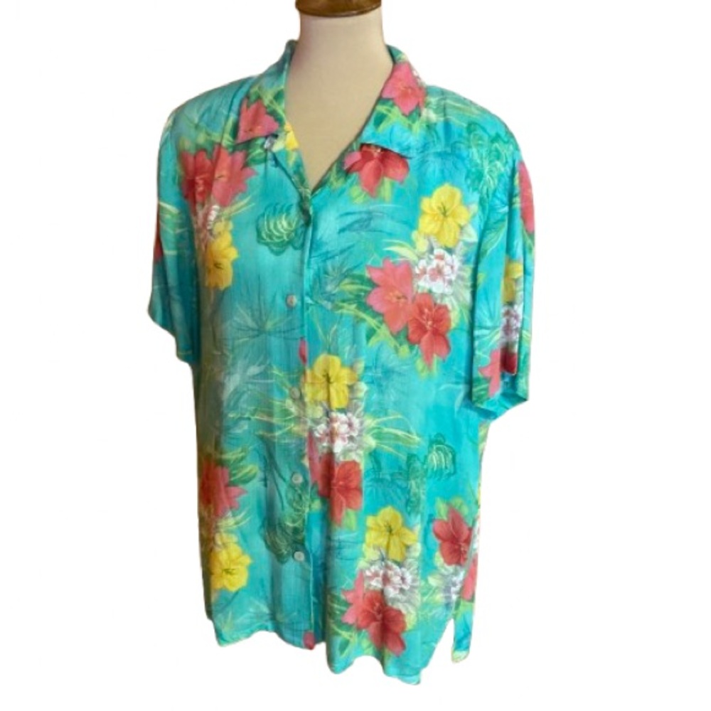 Vtg.90s bright floral Hawaiian shirt